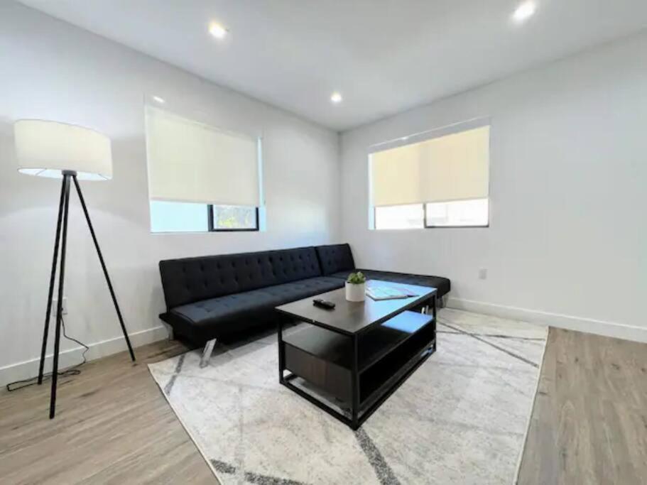 Casa vacanze 4br Townhouse In Koreatown